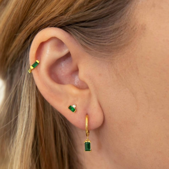 Emerald Crystal Rectangle Rhinestone Hoop Earrings Gold Mini Hoops CZ New - Picture 8 of 10